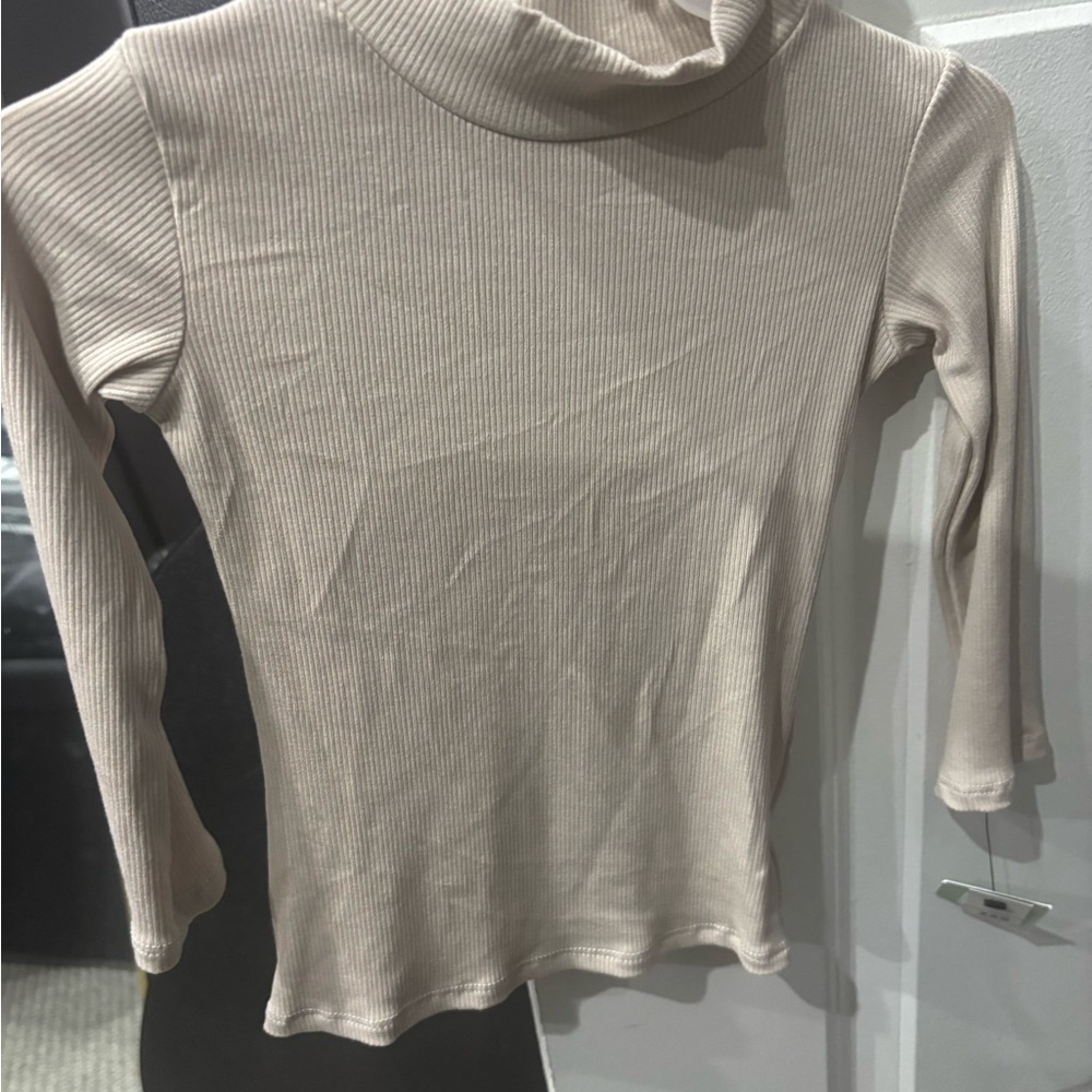 Child’s Ribbed Turtleneck Top
